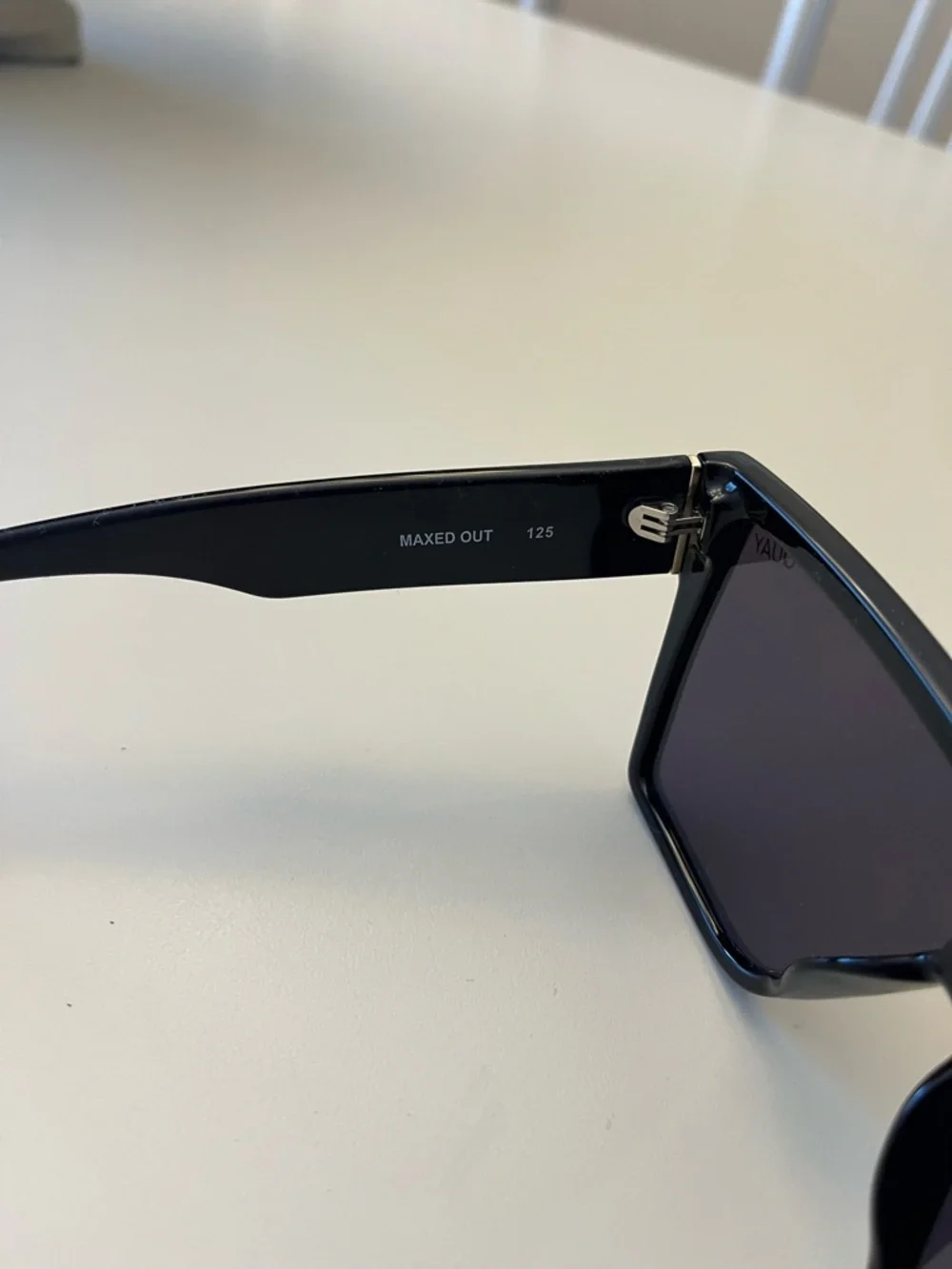 QUAY Australia Maxed Out Black Shield Sunglasses with Dark Lenses - Picture 4 of 7